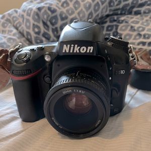 Nikon D610 full frame DSLR camera